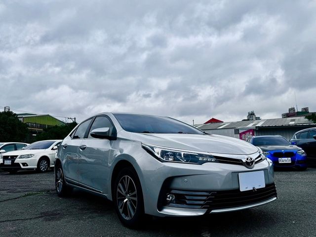 Toyota ALTIS  第1張相片