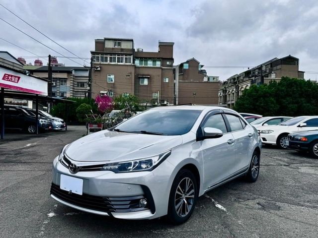 Toyota ALTIS  第3張相片