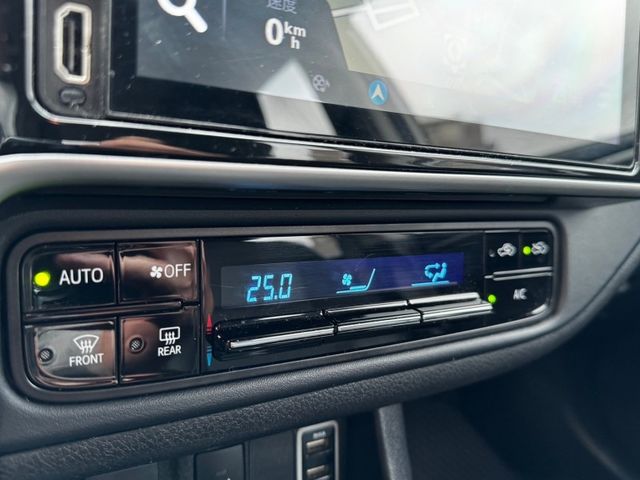 Toyota ALTIS  第10張相片