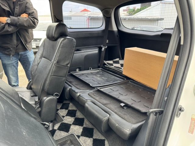 Toyota Wish  第7張相片