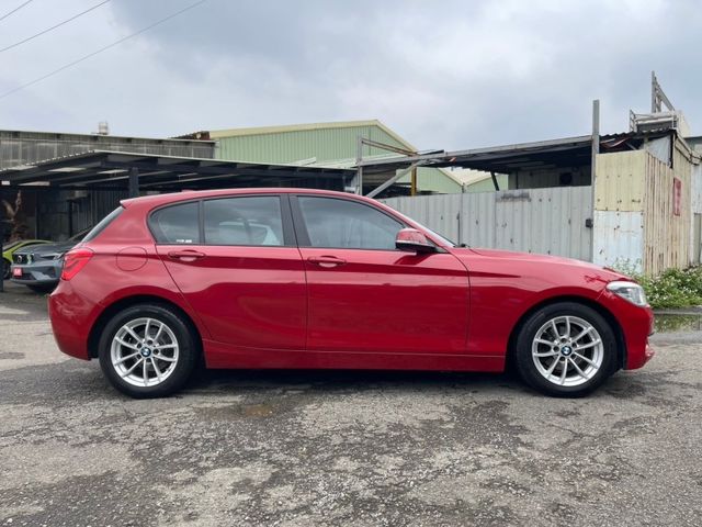 ✨里程少✨BMW118✨漂亮車  第3張相片