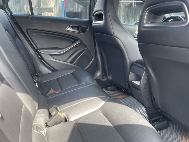 Mercedes-Benz/賓士 A-CLASS  第5張相片