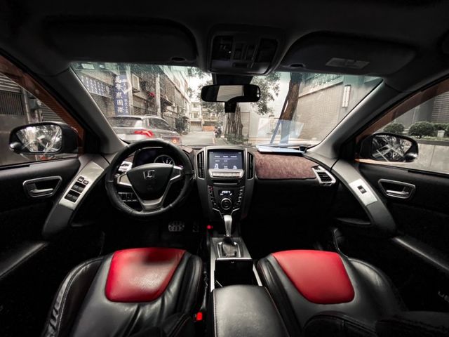 Luxgen U6 Turbo  第7張相片