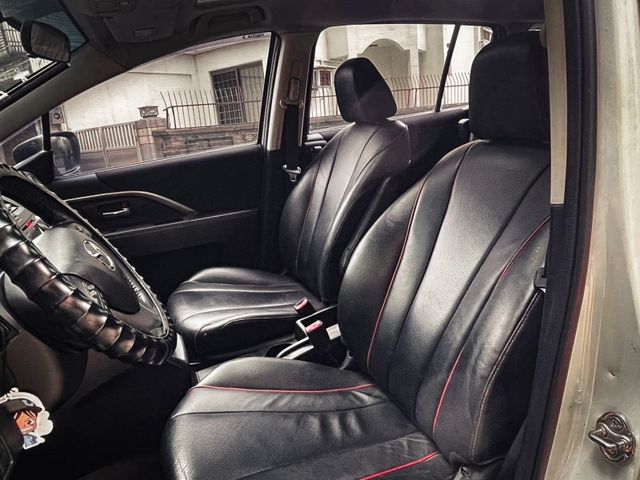 Mazda Mazda5  第6張相片