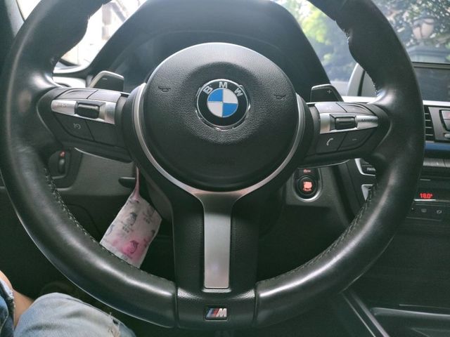 BMW/ 寶馬 320i M Sport  第10張相片
