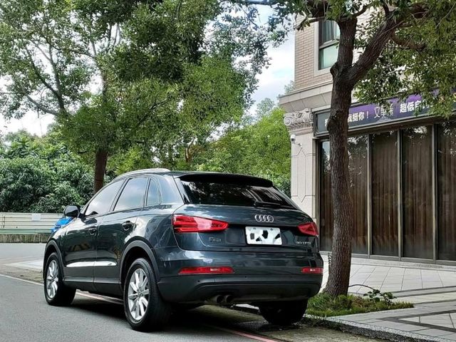 Audi Q3  第5張相片