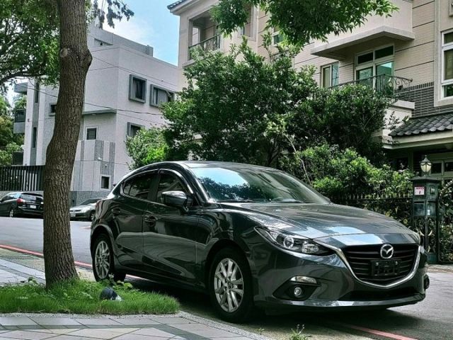 Mazda Mazda3  第3張相片