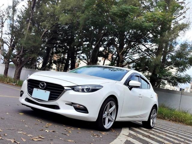 Mazda Mazda3  第2張相片