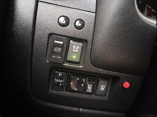 Nissan March  第11張相片