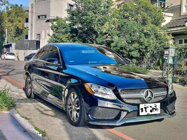 Mercedes-Benz/賓士 C300  第3張相片