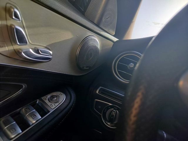 Mercedes-Benz/賓士 C300  第11張相片