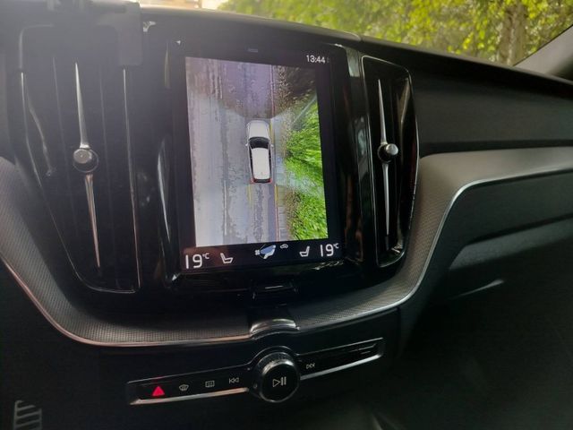 Volvo XC60  第13張相片