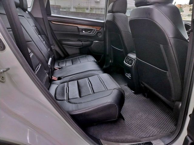 Honda CR-V  第8張相片
