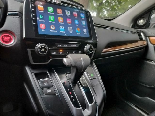 Honda CR-V  第14張相片