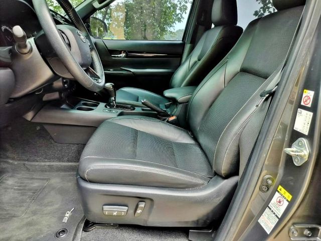 Toyota Hilux  第9張相片