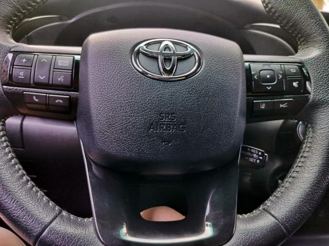 Toyota Hilux  第12張相片