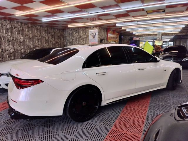 Mercedes-Benz/賓士 S560 L  第5張相片