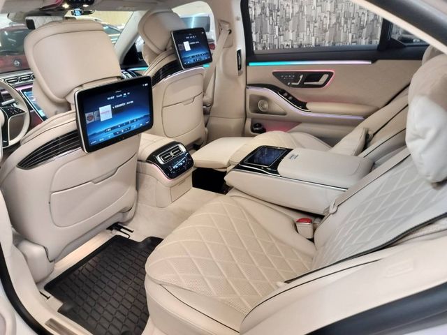 Mercedes-Benz/賓士 S560 L  第8張相片