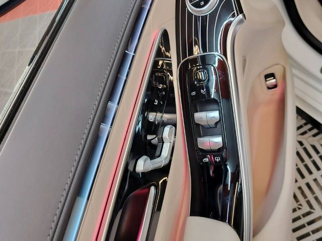 Mercedes-Benz/賓士 S560 L  第10張相片