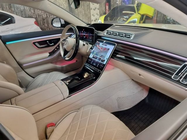 Mercedes-Benz/賓士 S560 L  第14張相片