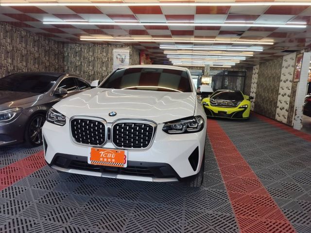 BMW/ 寶馬 X4 SERIES  第1張相片