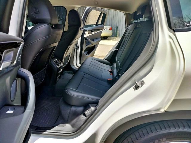 BMW/ 寶馬 X4 SERIES  第11張相片