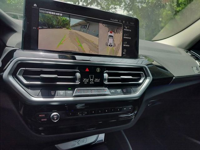 BMW/ 寶馬 X4 SERIES  第13張相片