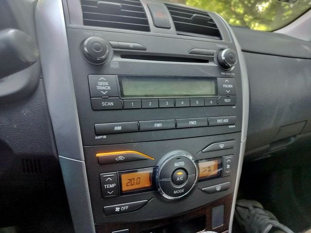 Toyota ALTIS  第9張相片