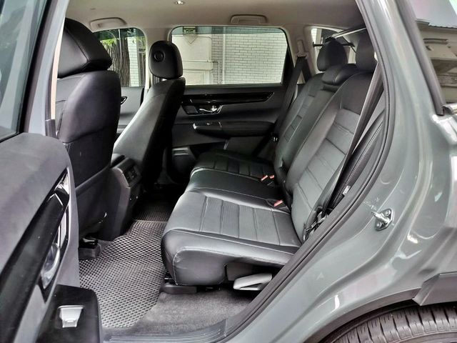 Honda CR-V  第9張相片