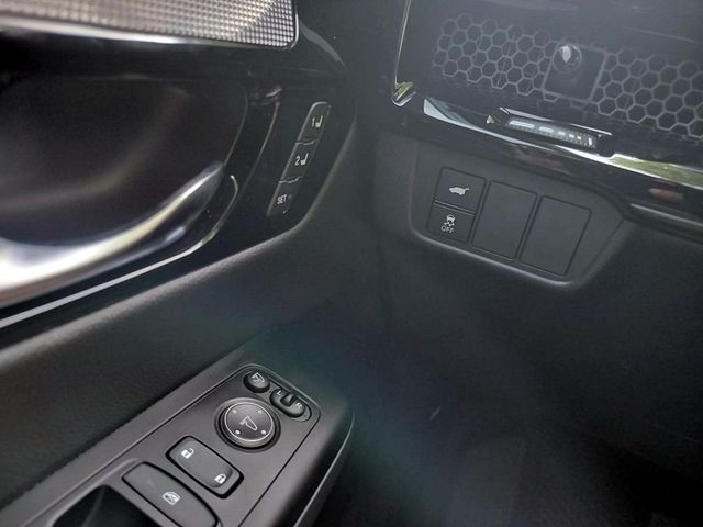 Honda CR-V  第12張相片