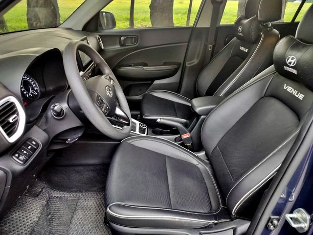 Hyundai Venue  第8張相片