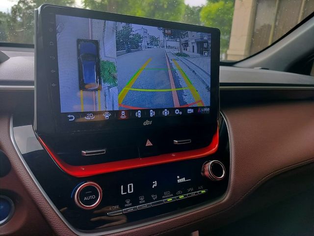 Toyota Cross  第13張相片