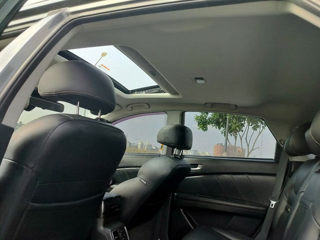 Luxgen U6 GT  第14張相片