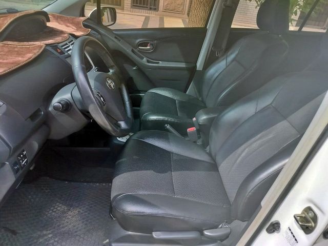 Toyota Yaris  第8張相片