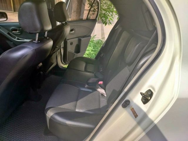 Toyota Yaris  第9張相片