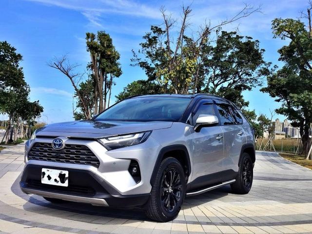 Toyota RAV4  第2張相片