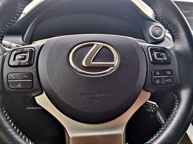 Lexus NX  第1張相片