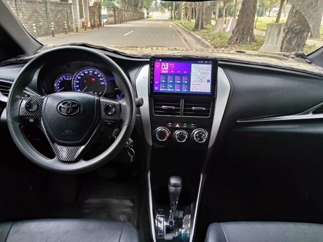 Toyota Yaris  第10張相片