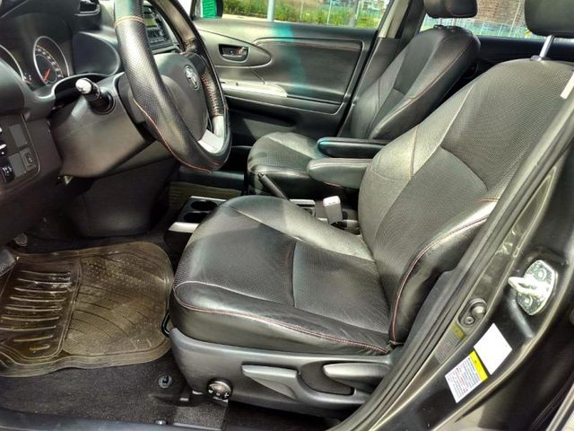 Toyota Wish  第11張相片