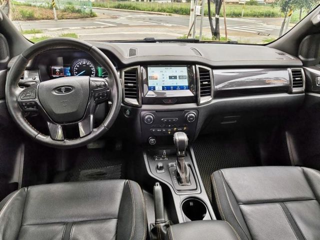 2018 FORD RANGER 2.0L 柴油  第7張相片