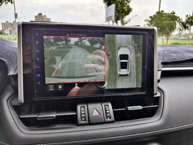 2019 Toyota RAV4 2.5 Hybrid旗艦  第1張相片