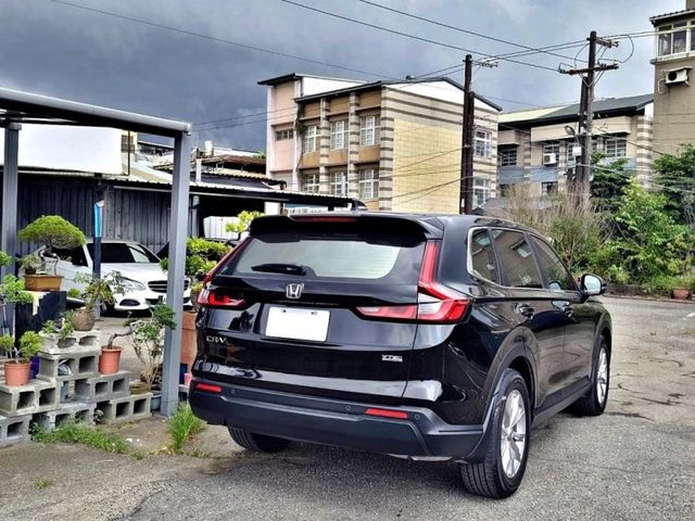 2023 Honda CR-V 1.5 S版 原廠保養、原版件、盲點偵測、電動尾門、低里程  第7張相片