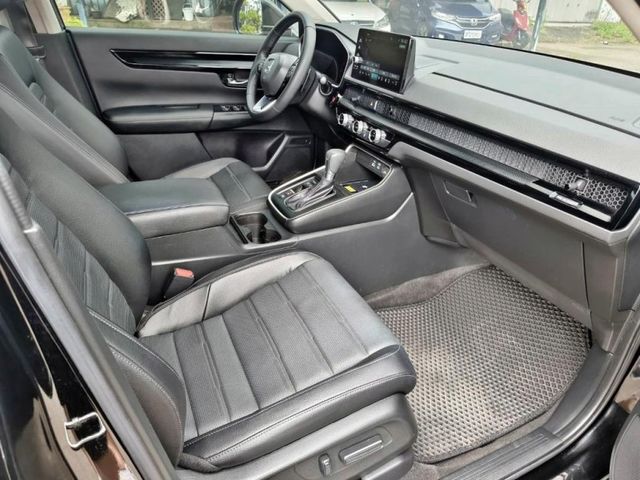 2023 Honda CR-V 1.5 S版 原廠保養、原版件、盲點偵測、電動尾門、低里程  第10張相片