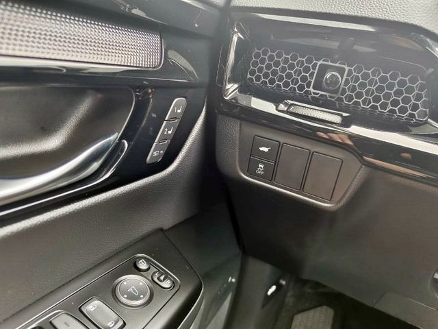 2023 Honda CR-V 1.5 S版 原廠保養、原版件、盲點偵測、電動尾門、低里程  第15張相片