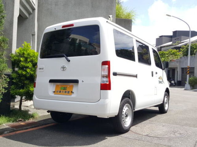 TOYOTA豐田 TOWN ACE  第2張相片