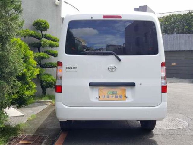 TOYOTA豐田 TOWN ACE  第4張相片