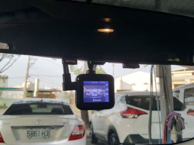 NISSAN日產 TIIDA  第12張相片