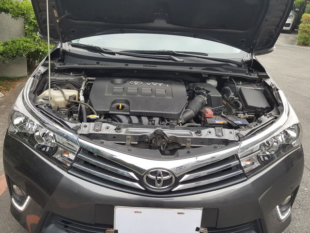 TOYOTA豐田 ALTIS  第6張相片