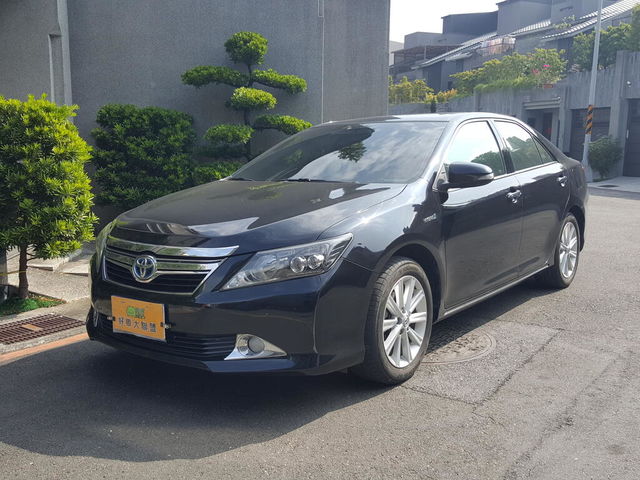 TOYOTA豐田 CAMRY  第1張相片