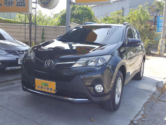 TOYOTA豐田 RAV4  第1張相片